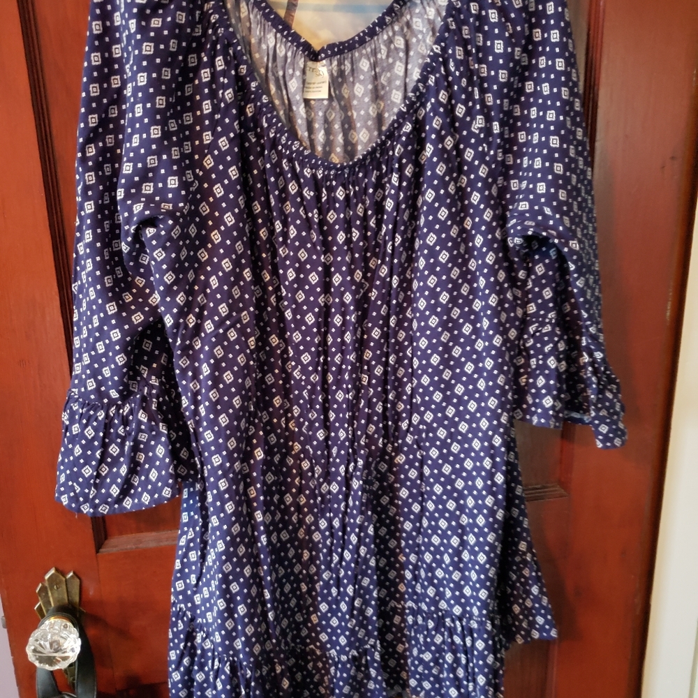Woman's shirt